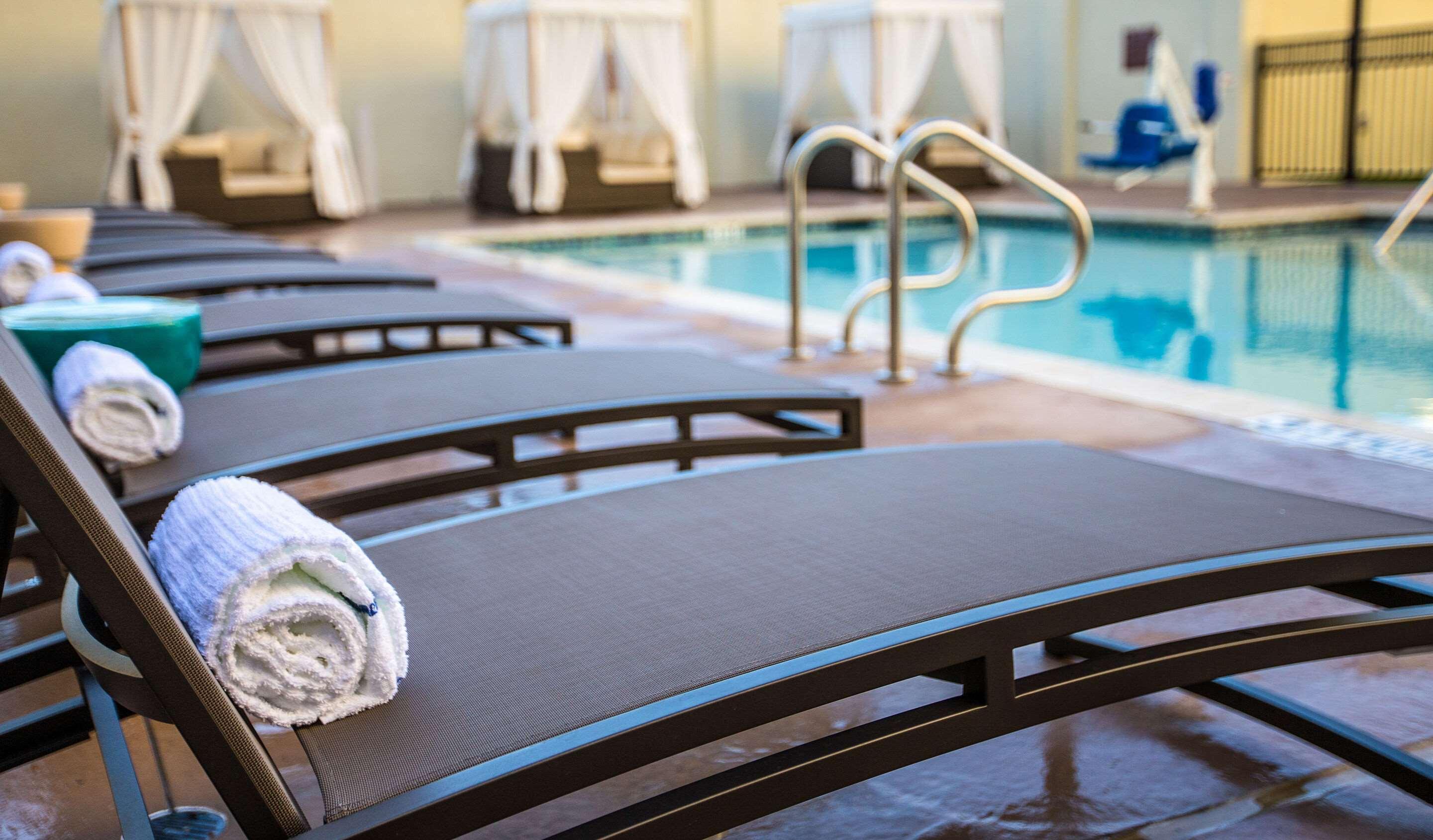 Cambria Hotel Austin Airport Exterior photo